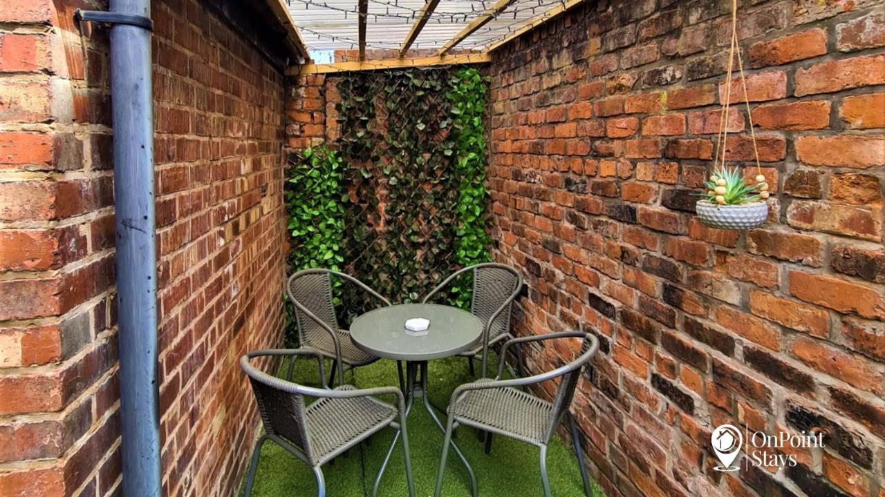 Lovely Spacious 5 Bedroom Home Near Chester City Centre Eksteriør bilde